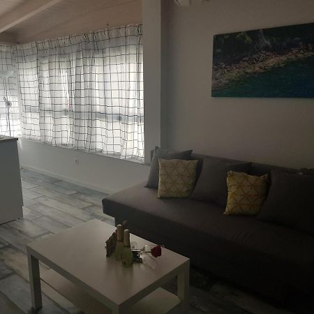 Apt 6 - Apartamento En La Playa De El Palo Málaga Exterior foto